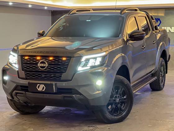 NISSAN FRONTIER 2.3 16V TURBO DIESEL ATTACK CD 4X4 AUTOMÁTICO NISSAN FRONTIER 2.3 16V TURBO DIESEL ATTACK CD 4X4 AUTOMÁTICO